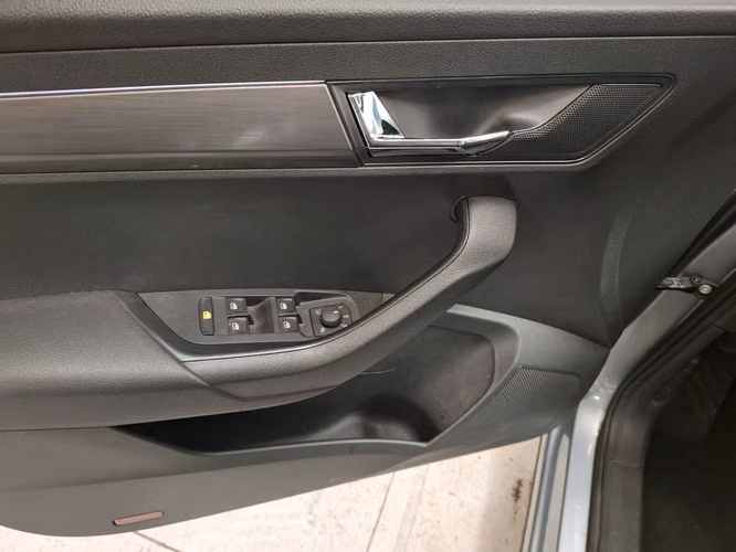 SKODA KAROQ 2022 - Imagen 10