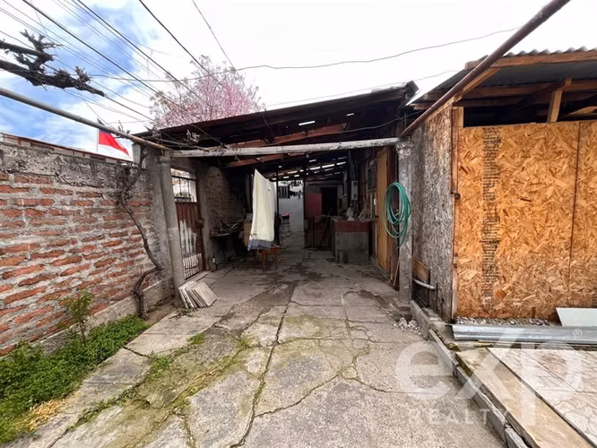 Gran oportunidad para remodelar en Lo Barnechea - Imagen 10