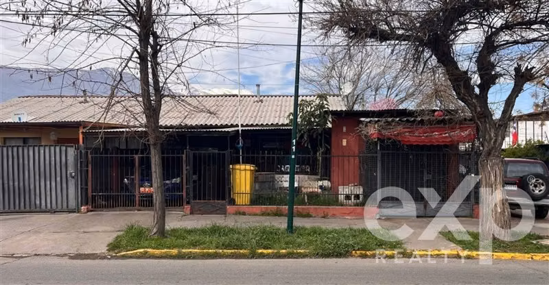 Gran oportunidad para remodelar en Lo Barnechea - Imagen 2