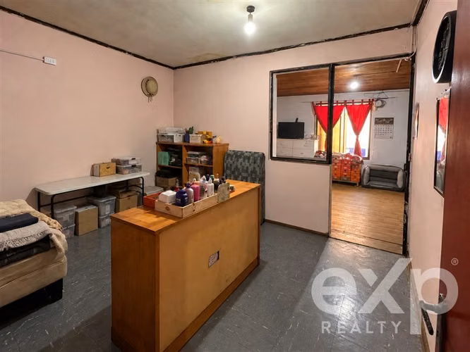 Gran oportunidad para remodelar en Lo Barnechea - Imagen 6