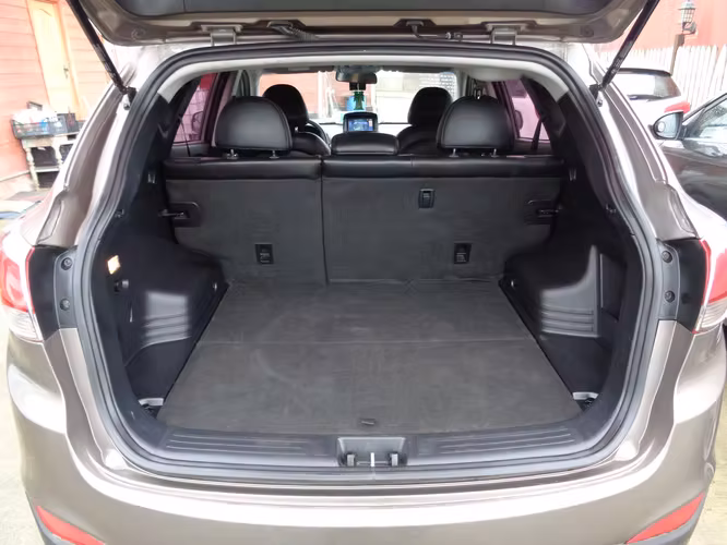 hyundai tucson año 2012 diesel caja mecanica