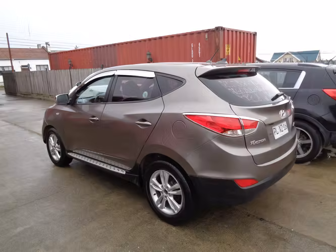hyundai tucson año 2012 diesel caja mecanica