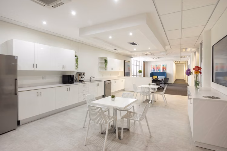 Oficina en arriendo ubicado en Barrio El Golf - Imagen 6