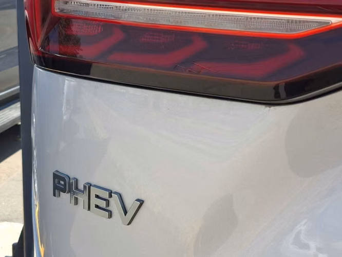 DFSK 600 PHEV 2025 - Imagen 4