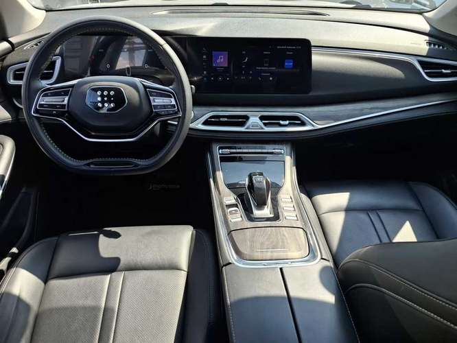 DFSK 600 PHEV 2025