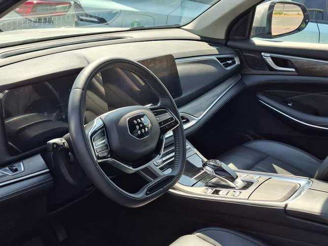DFSK 600 PHEV 2025