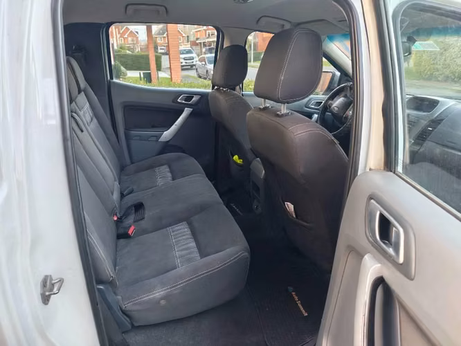 Ford Ranger XLT 4x4 3.2 año 2014 - Imagen 4