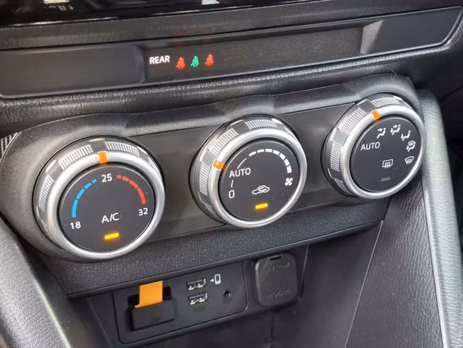 MAZDA CX-3 2025