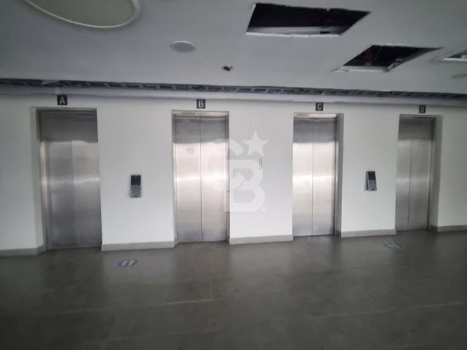 Oficina 550m2 en Costanera Andrés Bello - Imagen 17