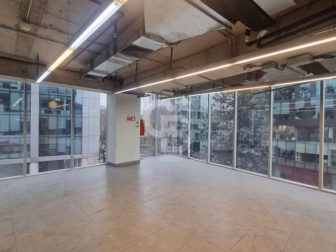Oficina 550m2 en Costanera Andrés Bello - Imagen 9