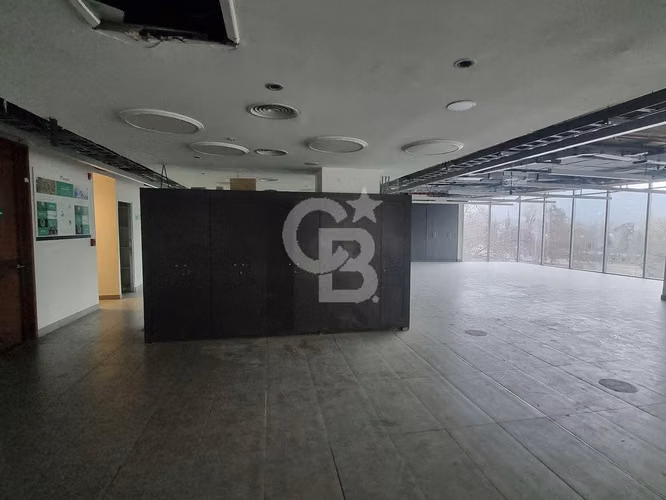 Oficina 550m2 en Costanera Andrés Bello - Imagen 11