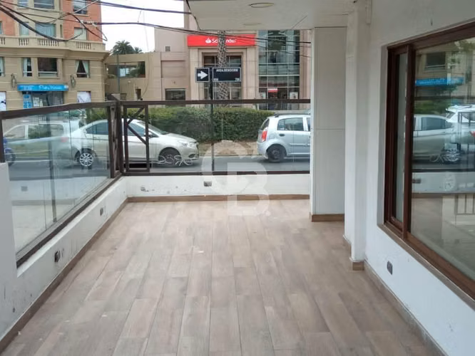 Arriendo Local comercial habilitado para restaurante - Imagen 5