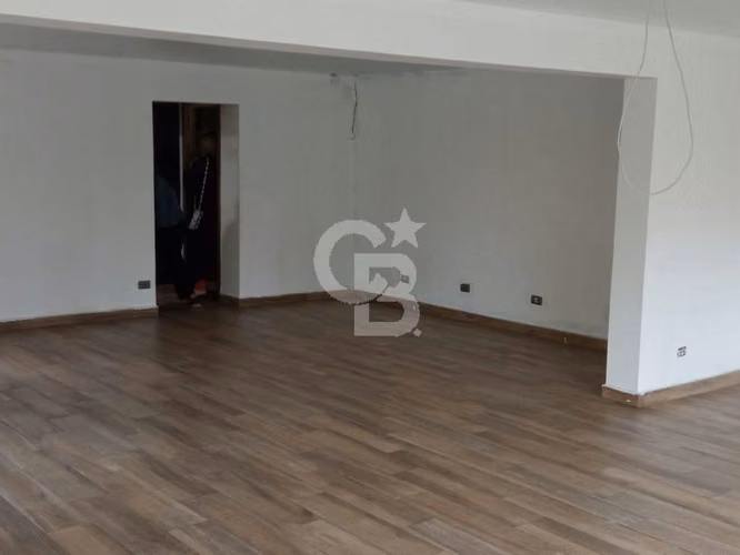 Arriendo Local comercial habilitado para restaurante - Imagen 11