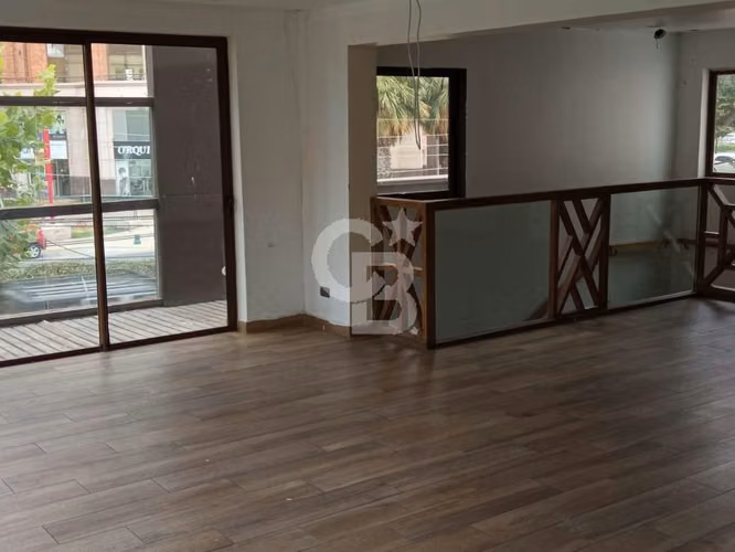 Arriendo Local comercial habilitado para restaurante - Imagen 12