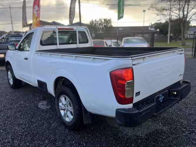 NISSAN NAVARA 4X4 2022 - Imagen 4
