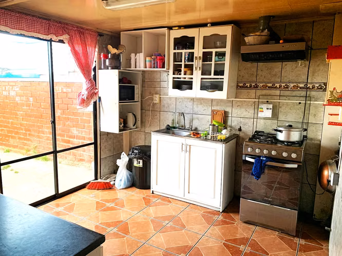 VENDO CASA 2 NIVELES, SECTOR ARCHIPIELAGO DE CHILOÉ - Imagen 6