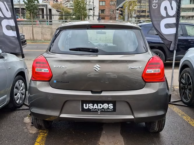 SUZUKI SWIFT 2021