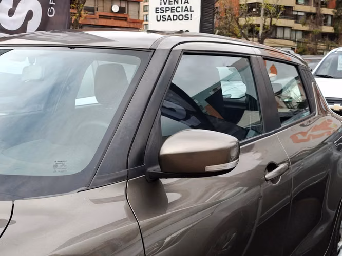 SUZUKI SWIFT 2021