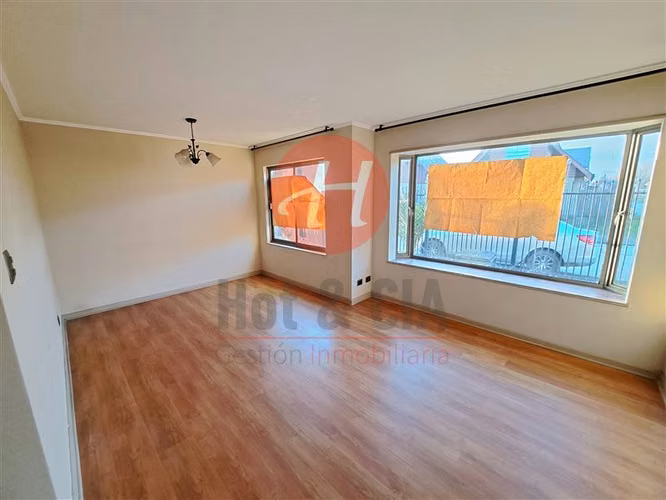 Casa familiar en arriendo en tranquilo entorno residencial - Imagen 5