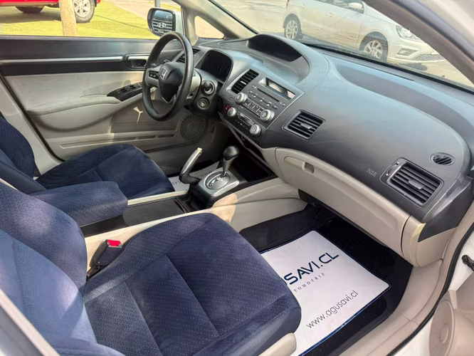 HONDA CIVIC 1.3 HYBRID AT 4P (2008) - Imagen 17