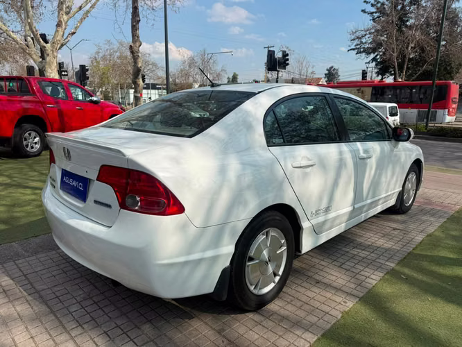 HONDA CIVIC 1.3 HYBRID AT 4P (2008) - Imagen 3
