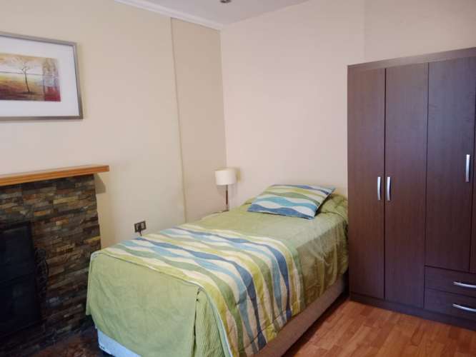 Arriendo pieza sector Plaza Egaña
