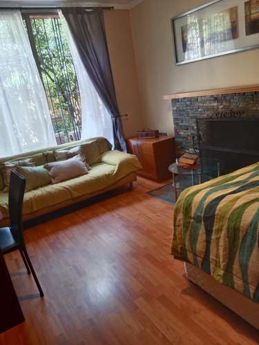 Arriendo pieza sector Plaza Egaña