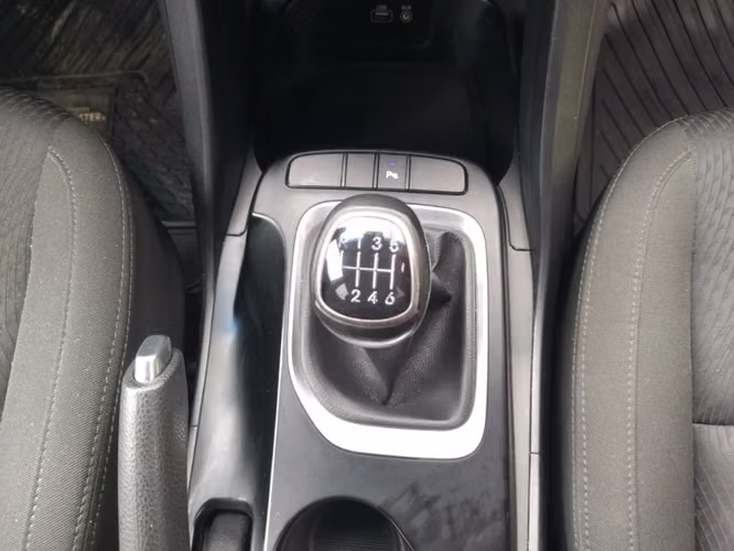 Hyundai Santa fe 2.4 4X2 MT 5P 2017 - Imagen 14