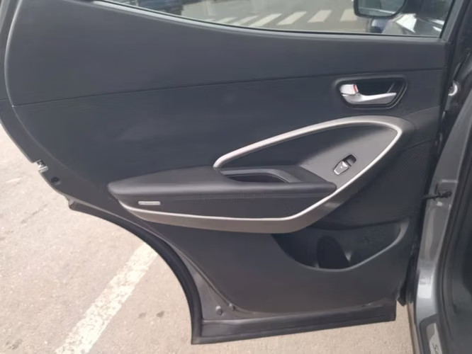 Hyundai Santa fe 2.4 4X2 MT 5P 2017 - Imagen 19