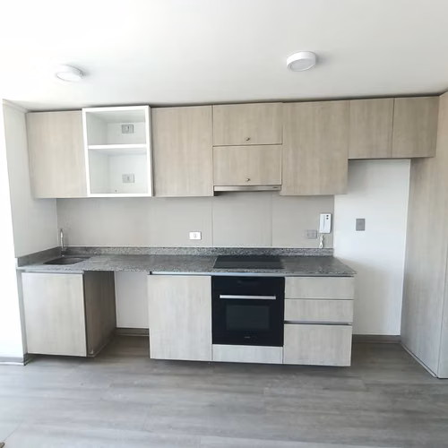 EXCELENTE OPORTUNIDAD " VENTA DEPARTAMENTO  SEMINUEVO  2D+2B,   EN MACUL - Imagen 7
