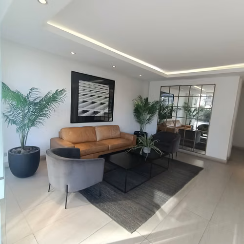 EXCELENTE OPORTUNIDAD " VENTA DEPARTAMENTO  SEMINUEVO  2D+2B,   EN MACUL - Imagen 18