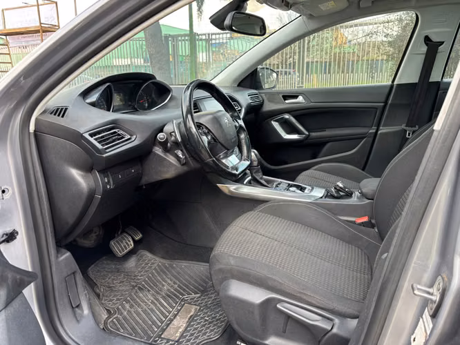 Peugeot 308 2020 - Imagen 6