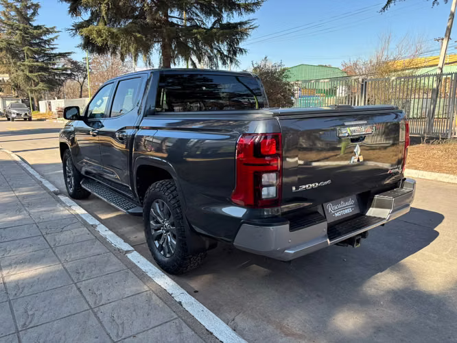 Mitsubishi L200 2025 - Imagen 4