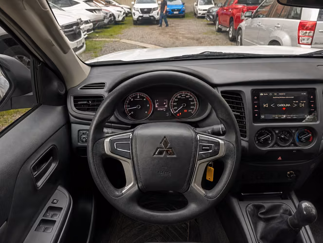 MITSUBISHI L200 KATANA CR - 2023 | 4572 - Imagen 12