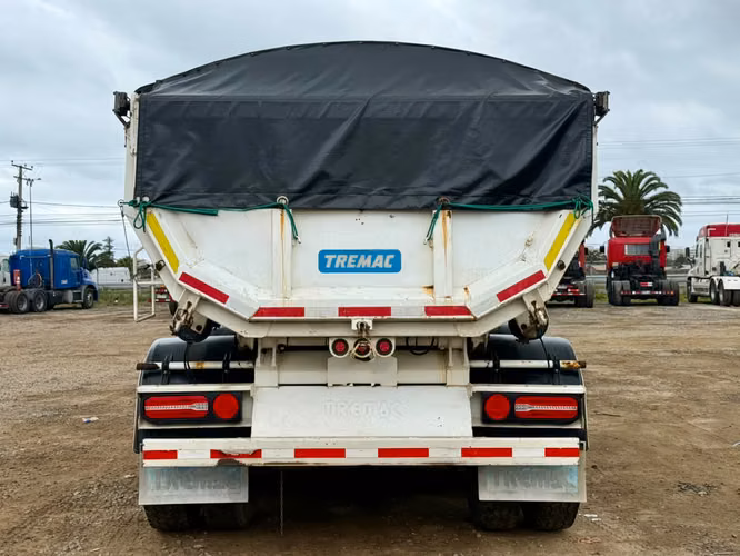 2020 Semiremolque Batea Tremac – 3 Ejes Corridos 20m3 – Con Encarpe Manual - Imagen 10