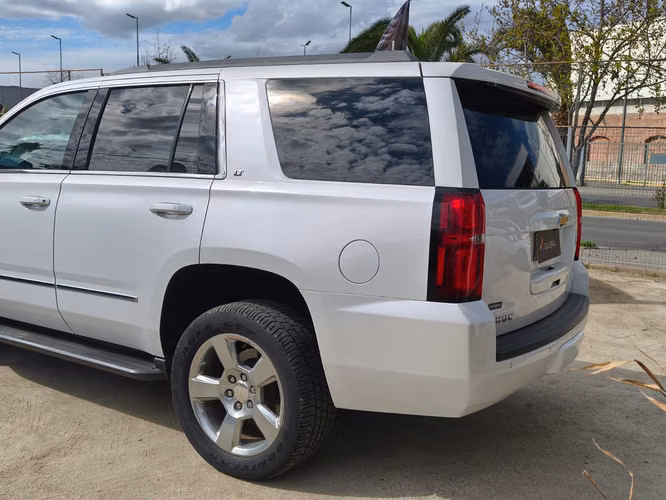TAHOE LT 4WD 5.3 - Imagen 4