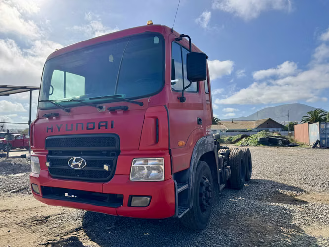2009 Tractocamión Hyundai HD  HP
