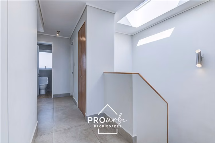 Casa en arriendo de 7 dorm. en La Reina - Imagen 18