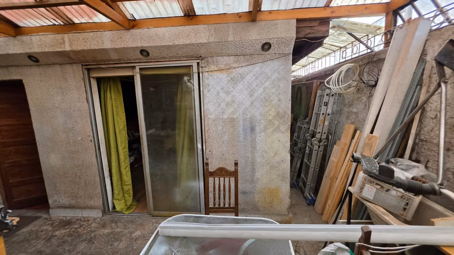 Se Vende Amplia Casa Esquina En Avenida Principal En Renca - Jorge Hirmas