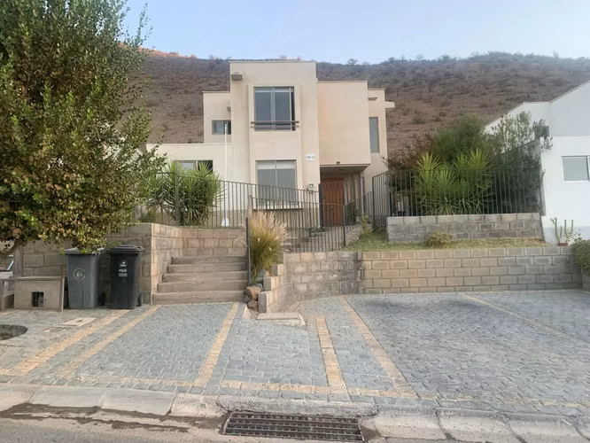 VENTA CASA EN CONDOMINIO 4HAB 3BA PUDAHUEL - Imagen 2