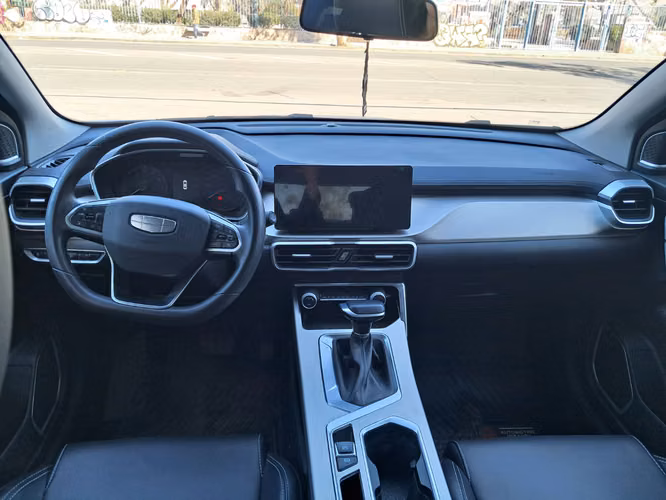 GEELY COOLRAY LITE 1.5 CVT PRIME 2025 - Imagen 8