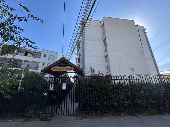 VENTA DEPARTAMENTO 3HAB 1BA PEÑALOLÉN - Imagen 1