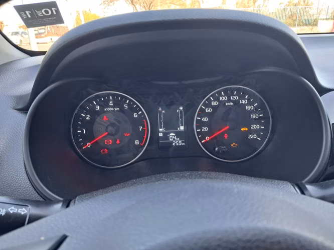 KIA SOLUTO EX 1.4L 5MT FULL 2026 - Imagen 9