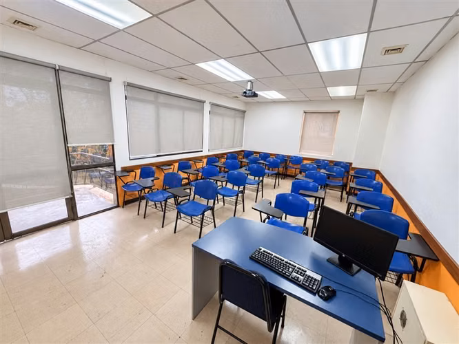 Edificio Educacional Arriendo - Imagen 6