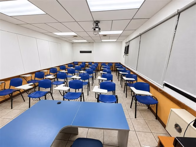 Edificio Educacional Arriendo - Imagen 9