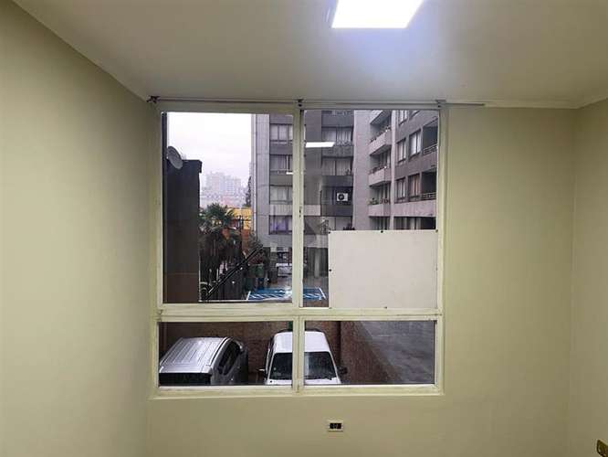DPTO AL LADO DEL METRO U DE CHILE, STGO CENTRO CON EST/BOD - Imagen 11
