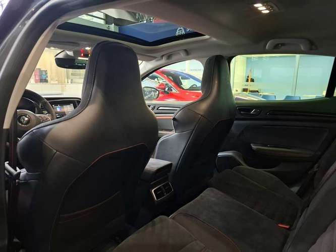 RENAULT MEGANE 2024