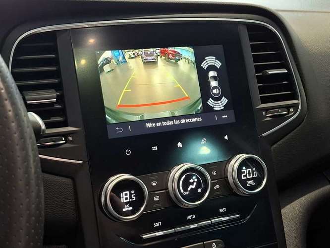 RENAULT MEGANE 2024