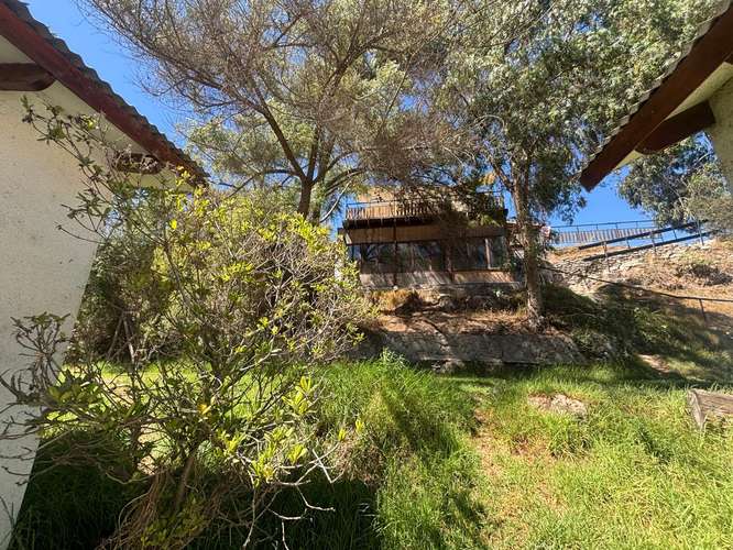 Complejo turístico en venta en Las Rojas | 9 cabañas, restaurante y piscinas