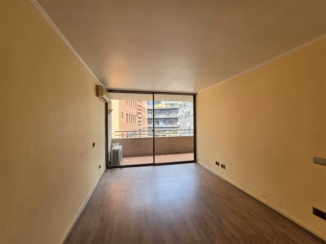Departamento en Arriendo de 1D en El golf - Imagen 18